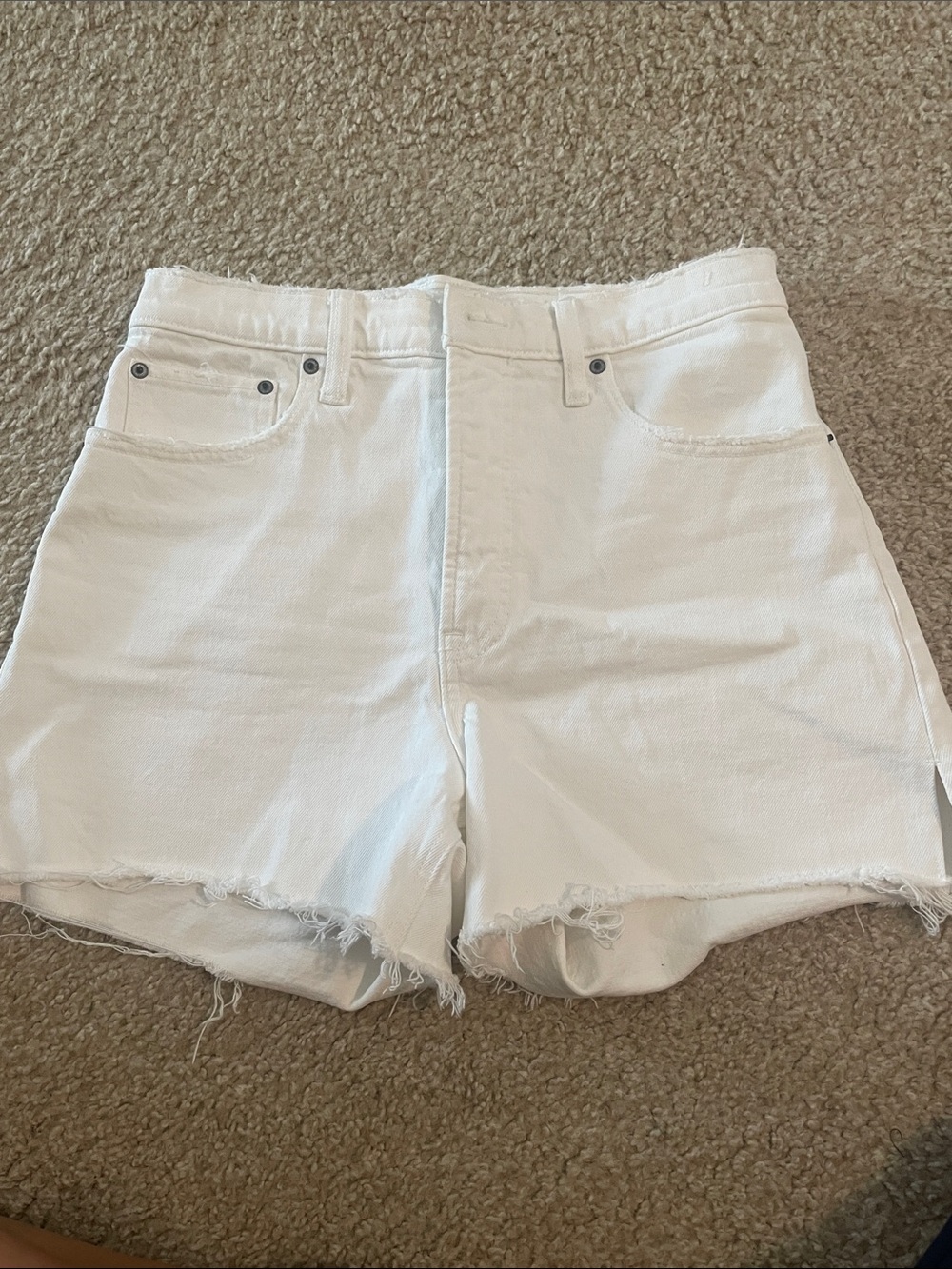 A&F curve love shorts